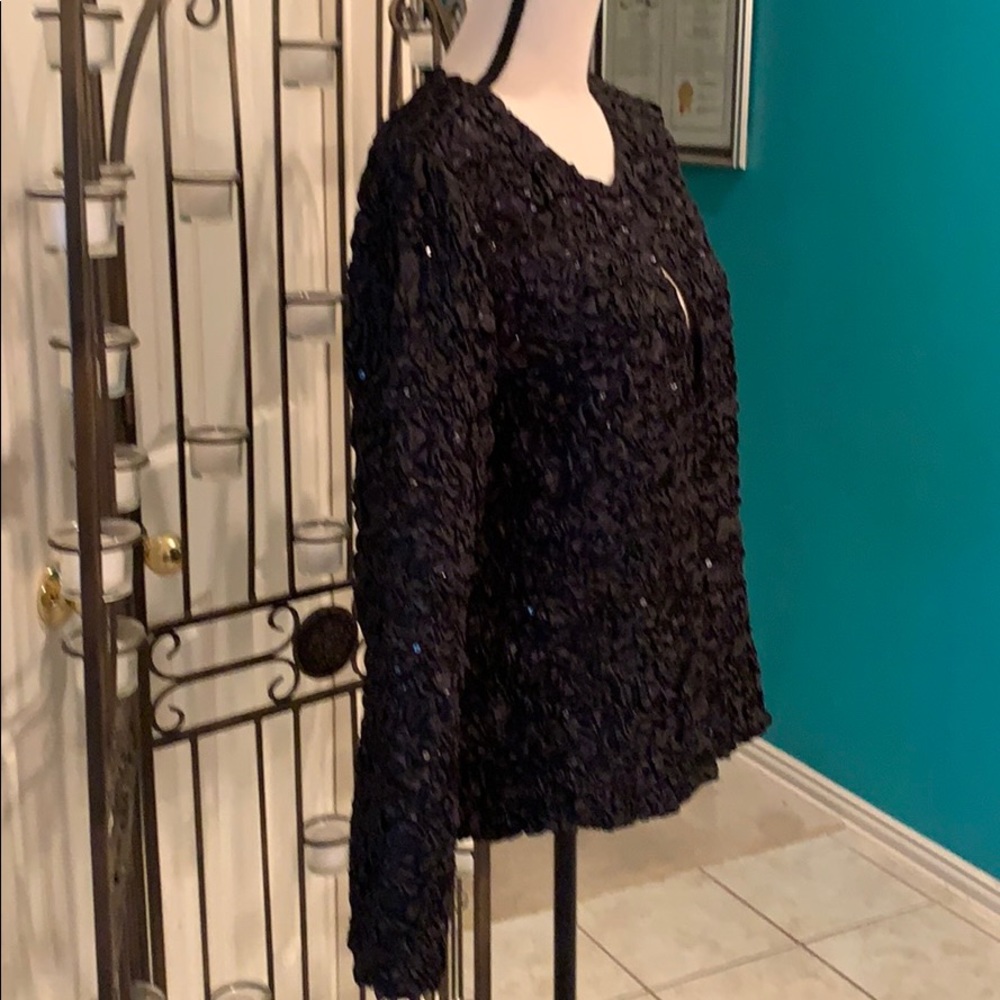 Black Satiny Jacket With Sequins - image 2